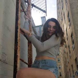 Meet your Posher, Amber